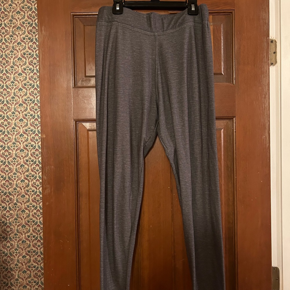 Simply southern leggings size S/M